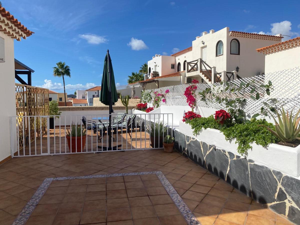 Juangy'S Apartments In Las Adelfas Golf Del Sur San Miguel de Abona Eksteriør billede