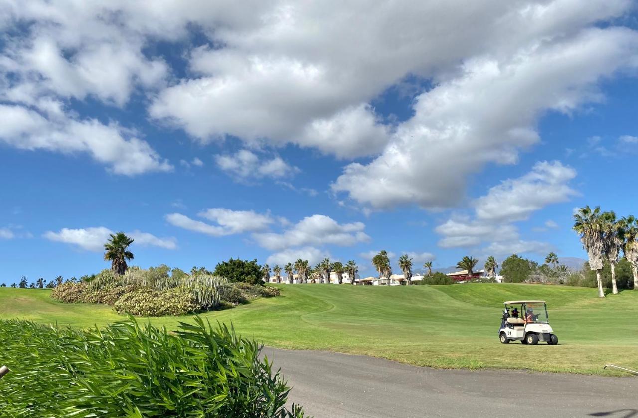 Juangy'S Apartments In Las Adelfas Golf Del Sur San Miguel de Abona Eksteriør billede
